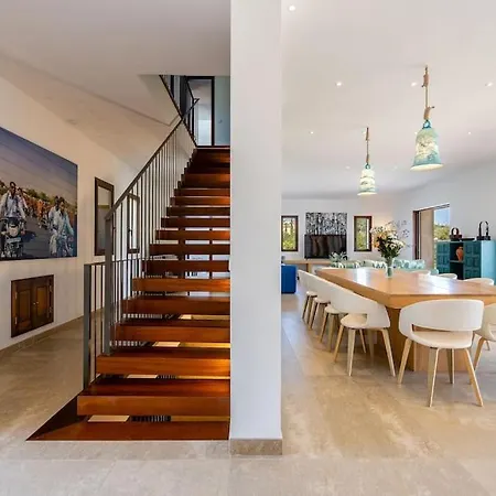 Stunning Modern Country House Pollenca