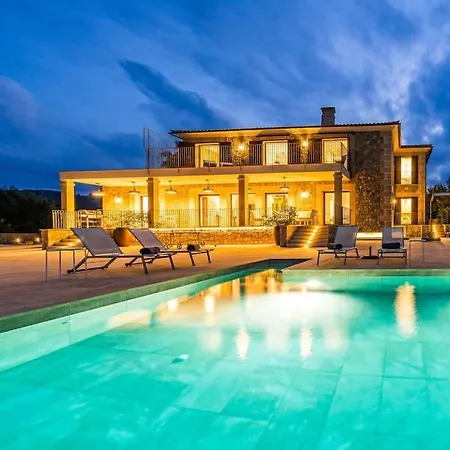 Stunning Modern Country House